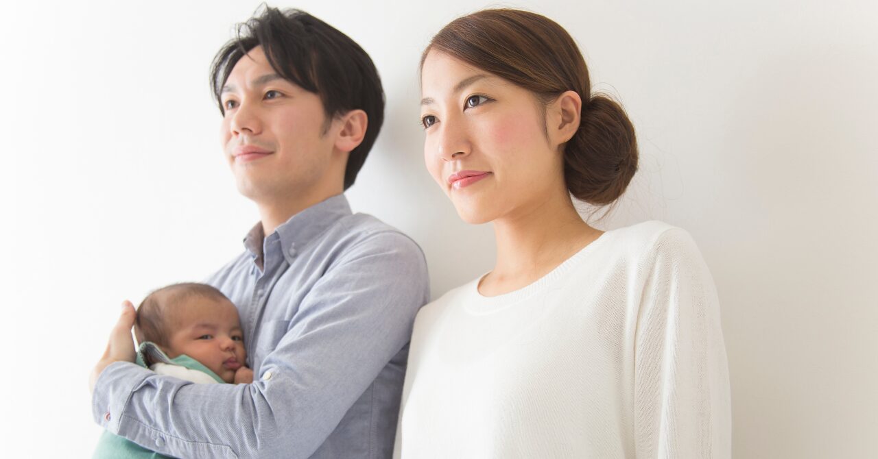 赤ちゃん連れ旅行の持ち物リスト｜0〜6か月の“必需品＆軽くするコツ”完全ガイド【PDF付き】